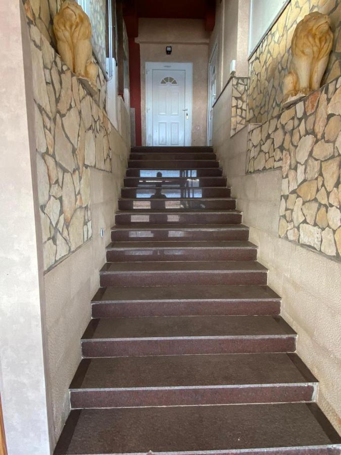 טוראני Blue Wave Apartments מראה חיצוני תמונה