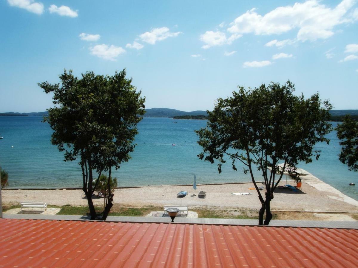 טוראני Blue Wave Apartments מראה חיצוני תמונה